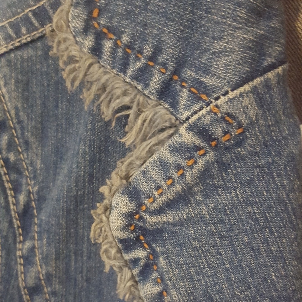 Fitted denim jacket - Picture 2 of 6